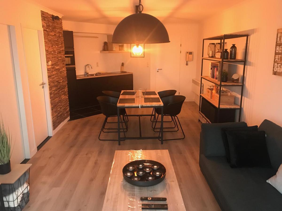 Residentie Hydro Palace, Zeedijk 250! * Oostende