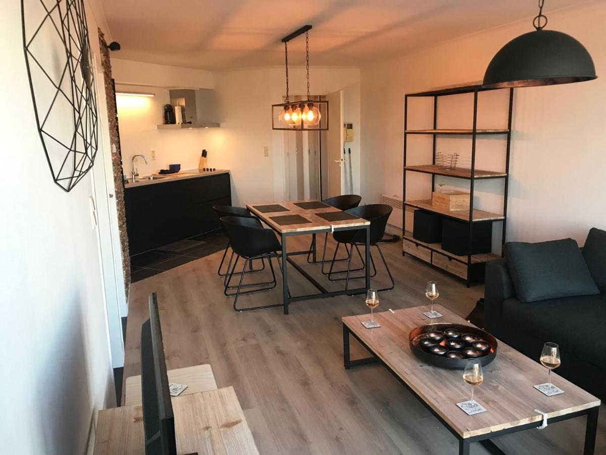 Residentie Hydro Palace, Zeedijk 250!
